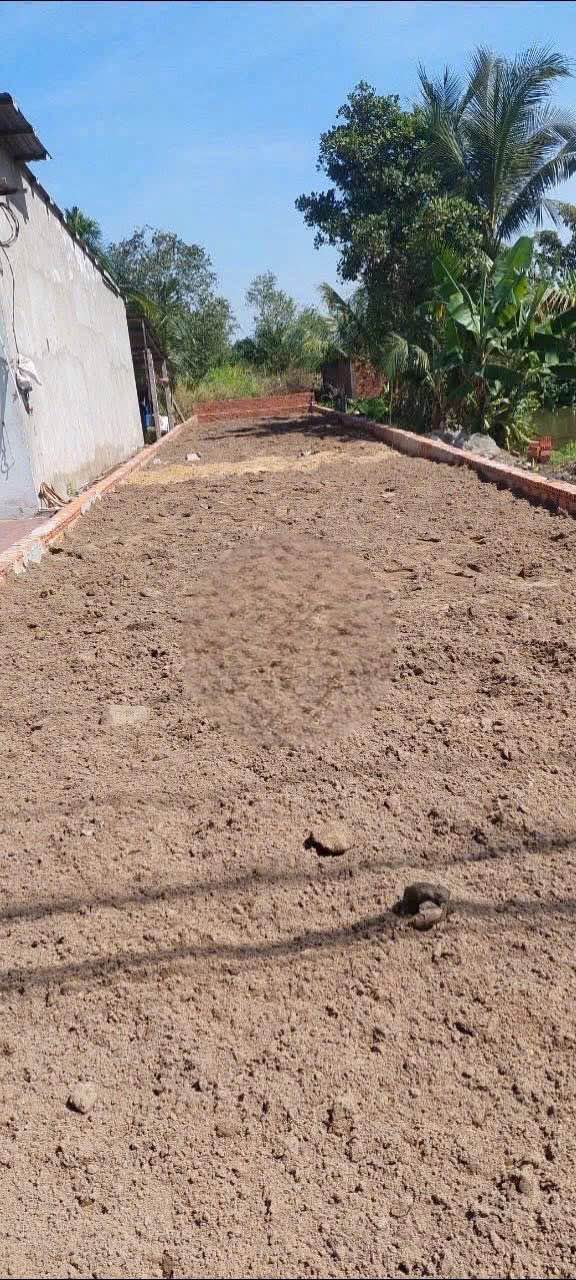 Đất nền ấp Bình Tiền 1, Đức Hòa Hạ 185m² giá 2.45 tỷ - Giao thông thuận tiện!