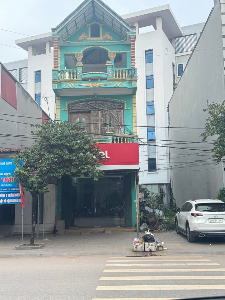 Nhà 3 tầng tại xã Yên Thế, Bắc Giang 90m² giá 5 tỷ - Chính chủ bán gấp!