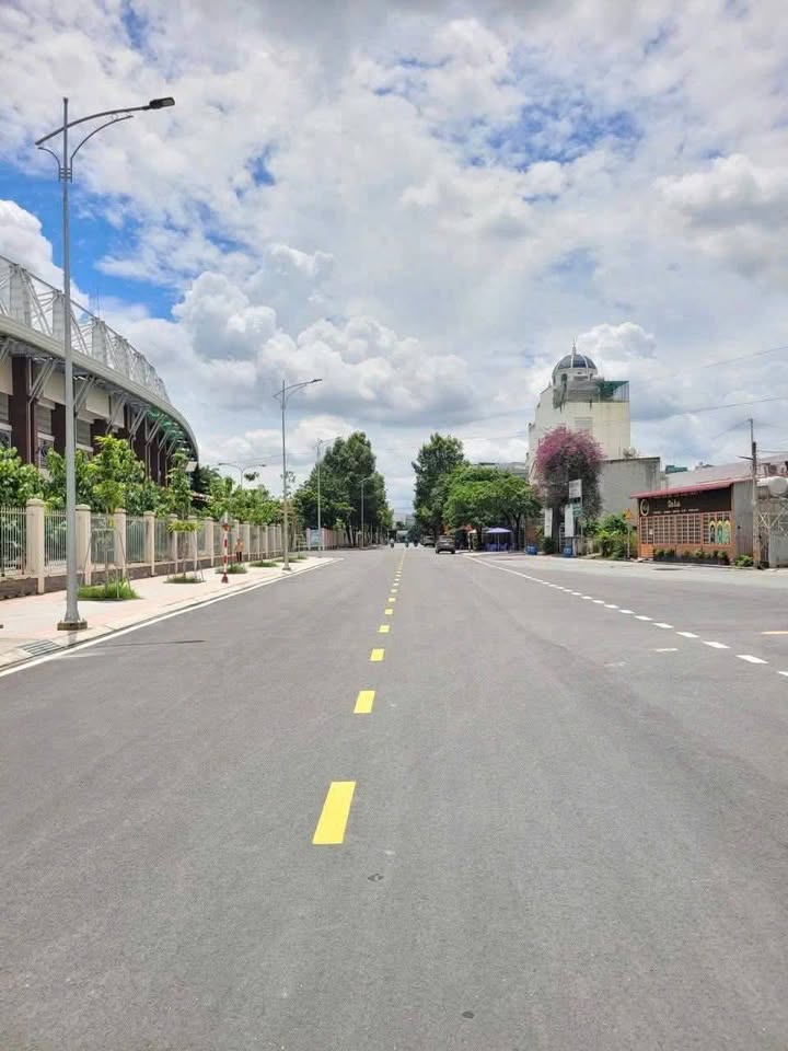 Đất thổ cư Dĩ An 66.4m² - Kinh doanh đa nghề, chỉ 4.55 tỷ!