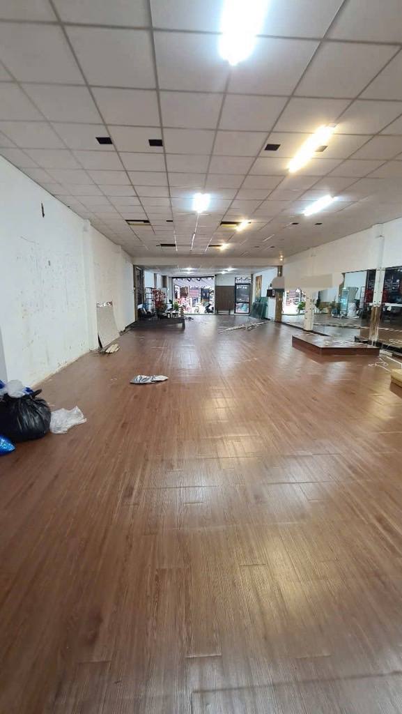 Mặt tiền FrontHouse đường Song Hành, Q12, 240m² - Thu nhập 25 triệu/tháng!