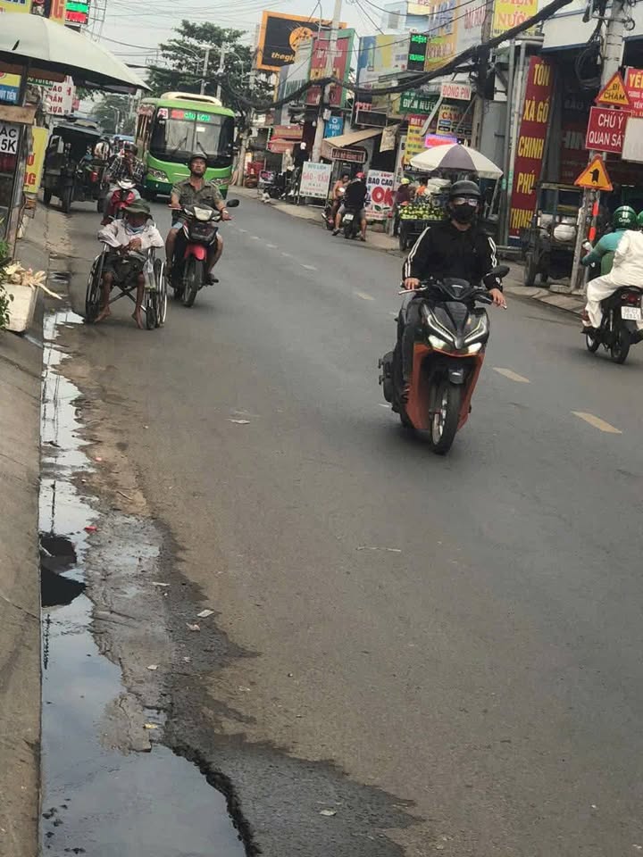 Đất thổ cư Bà Điểm 157.5m² giá 5.9 tỷ - Mặt tiền đường nhựa 7m