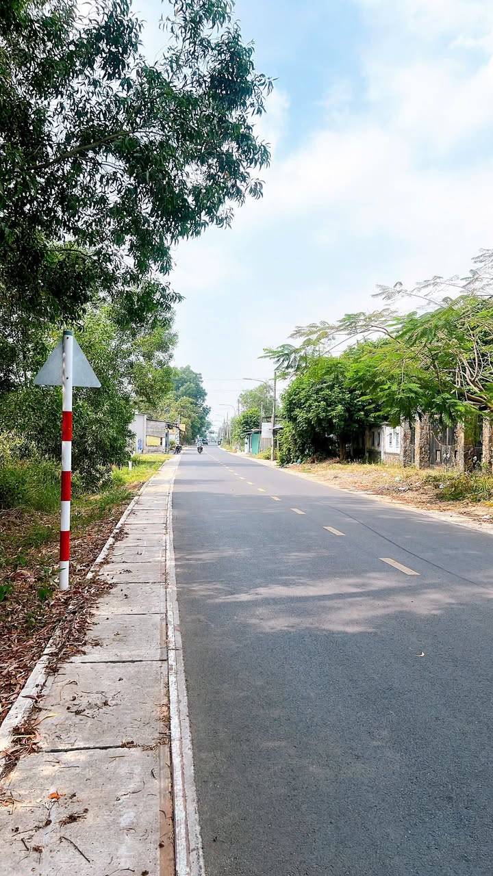 Đất nền mặt tiền đường Hòa Bình, xã Vĩnh Thanh 489m² giá 4.8 tỷ - Cơ hội đầu tư hấp dẫn!