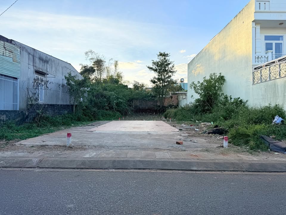 Lô đất mặt tiền Bà Huyện Thanh Quan, Trà Bá, 100m² - Cơ hội đầu tư vàng!