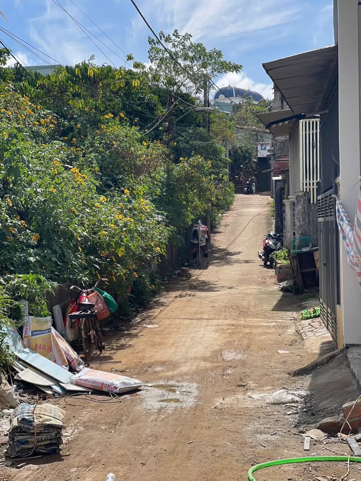 Nhà hẻm 114 Trường Chinh, Pleiku 90m² giá 1.13 tỷ - Bán gấp, thương lượng nhẹ!