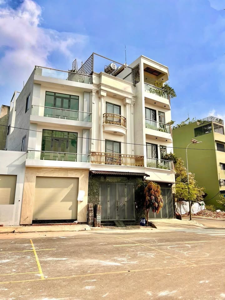 Nhà phố Bình Hưng Hòa, Quận Bình Tân 56.25m² giá 5 tỷ - Sẵn sàng ở ngay!