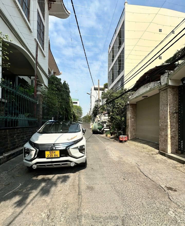 Bán FrontHouse 2MT Đô Đốc Lộc, Tân Quý, Tân Phú 260m² - Khu vực sầm uất, thích hợp kinh doanh!