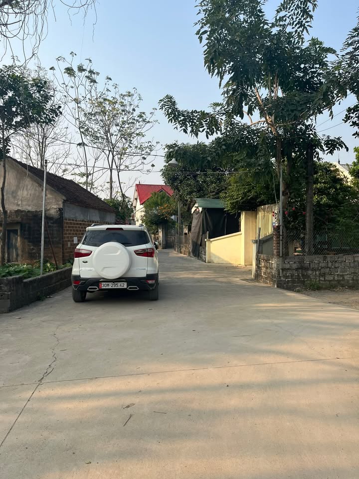 Lô đất vàng thổ cư 246m² tại xã Tân Tiến, huyện Chương Mỹ - Chỉ 2 tỷ chính chủ!