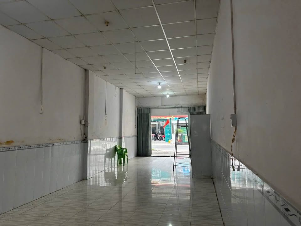 Nhà cho thuê mặt tiền Ngô Quyền, Rạch Giá 157m² giá 8 triệu - Kinh doanh thuận lợi!