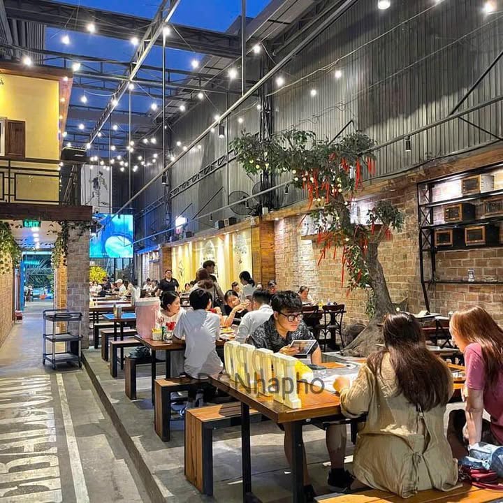 Cho thuê FrontHouse 2 mặt tiền Dương Đình Nghệ, Đà Nẵng 260m² - Vị trí siêu đẹp!