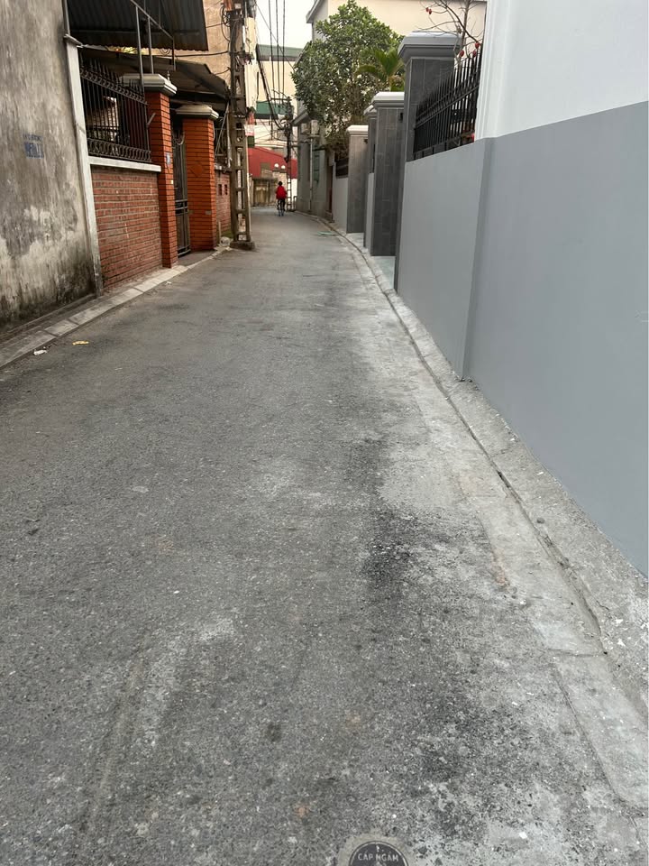 Đất lô góc Yên Viên - Gia Lâm 48m² giá 3 tỷ - Sổ đỏ chính chủ, giao dịch ngay!