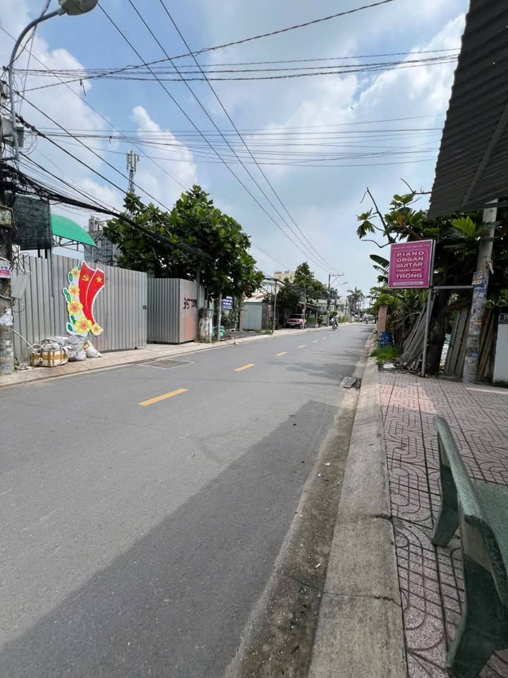 Nhà mặt tiền Thạnh Xuân 31, Thới An, 115m² giá 12 triệu - Phù hợp gia đình lớn!