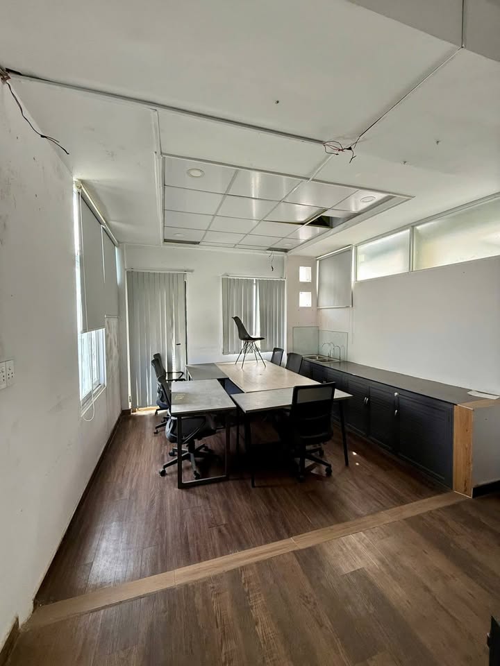 Nhà cho thuê 6PN hẻm ô tô Lê Quang Định, Bình Thạnh 76m² giá 20 triệu - Phù hợp cho gia đình và văn phòng!