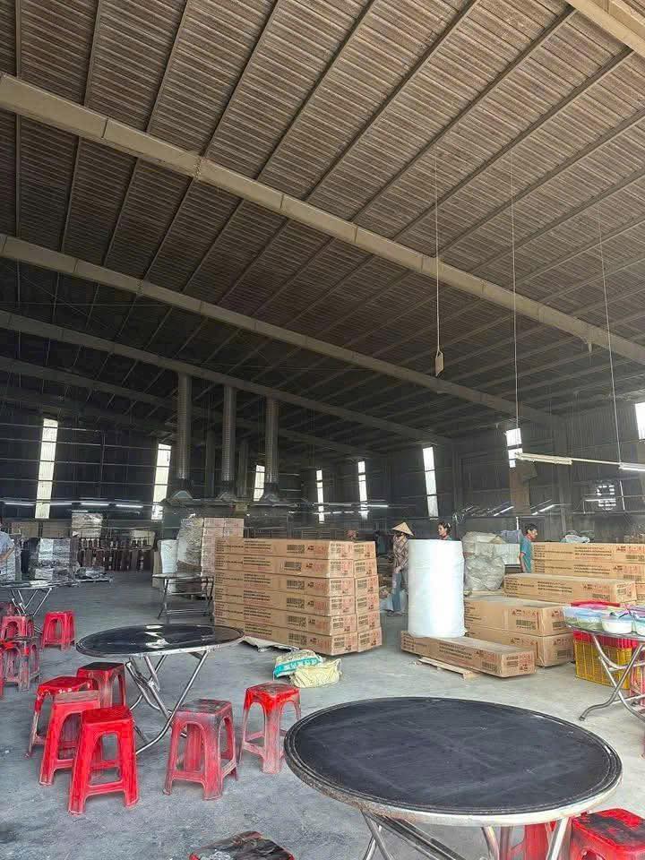 Nhà xưởng cho thuê tại Vĩnh Tân, Tân Uyên 2500m² giá 160 triệu - Phù hợp nhiều ngành nghề!