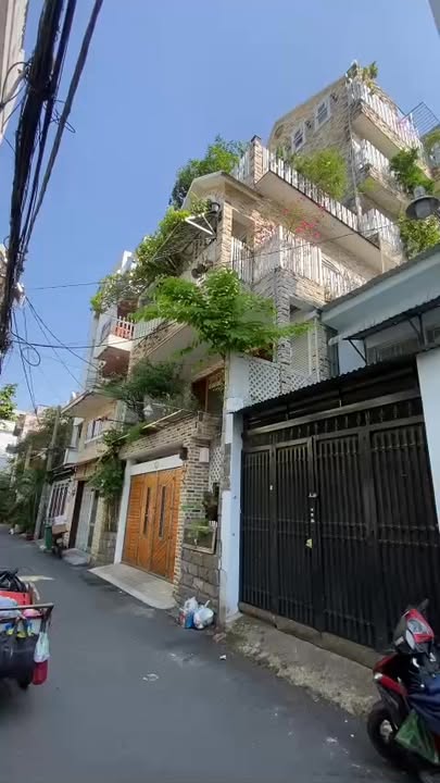 Nhà phố Nguyễn Bá Tòng, Phường 11, Quận Tân Bình 91m² giá 14 tỷ - Thiết kế hiện đại, sẵn sàng ở ngay!