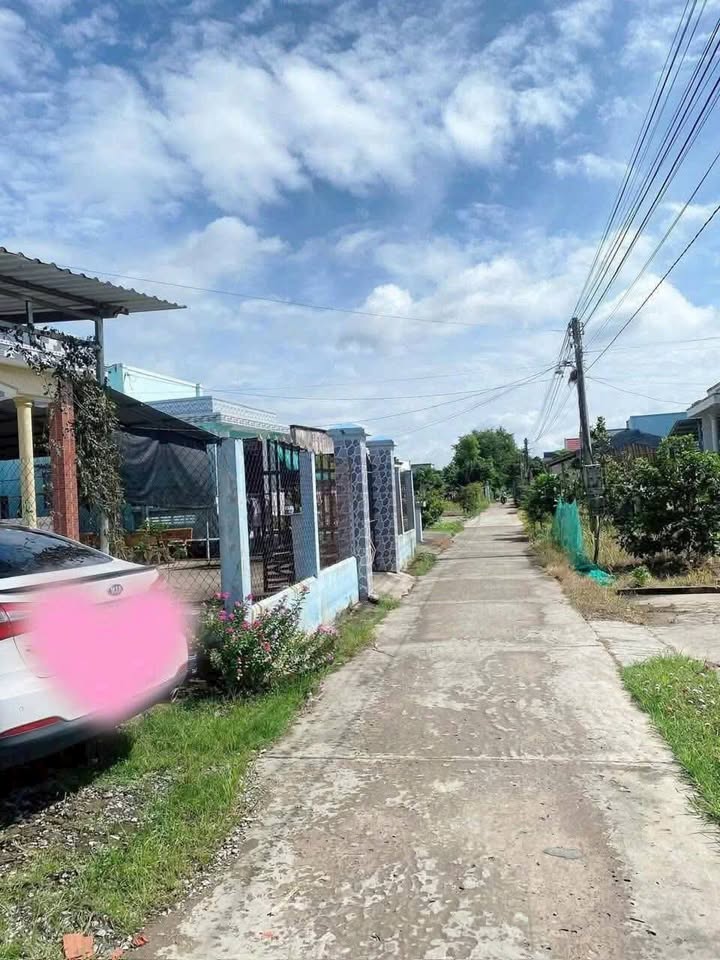 Nhà bán Gò Công Tây Tiền Giang 402m² giá 850 triệu - Không thể bỏ lỡ!