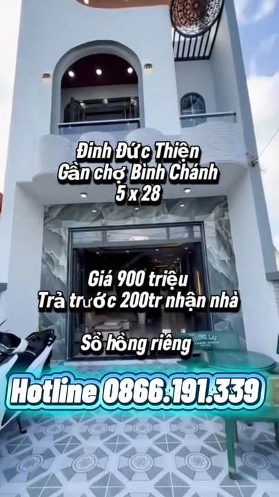 Nhà phố Dĩ An 140m² giá 900 triệu - Hẻm xe hơi, sổ hồng riêng