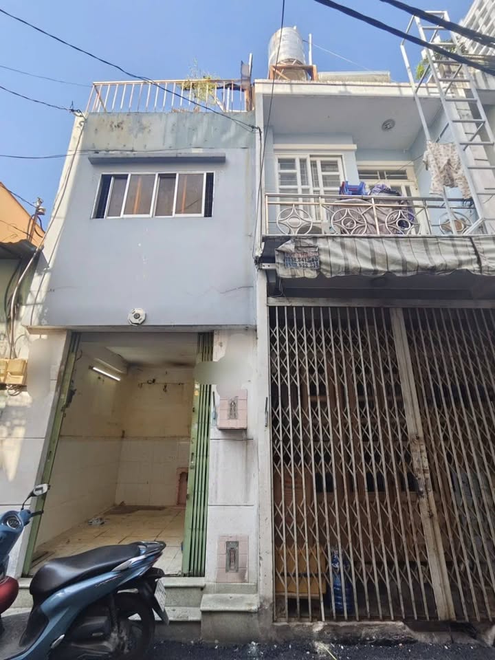 Nhà riêng Hồng Bàng, Quận 6, 18m² giá 3.48 tỷ - Tiện cải tạo thêm phòng ngủ!