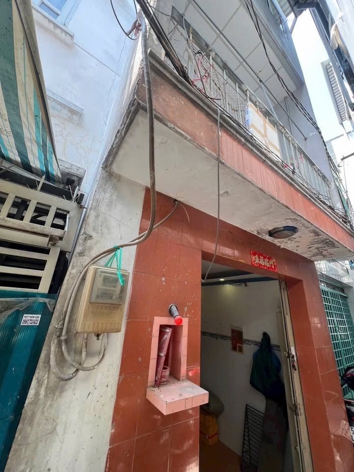 Nhà hẻm 933 Lò Gốm, Quận 6, 15m² giá 2.35 tỷ - Chính chủ bán gấp!
