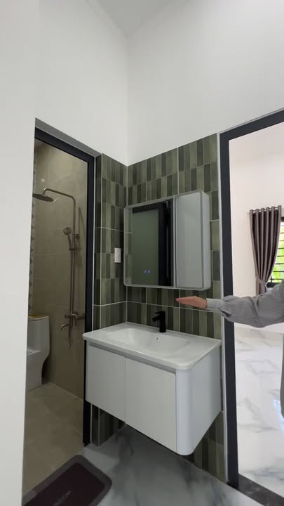 Nhà Phường 9, Mỹ Tho 80m² giá thỏa thuận - Hẻm xe hơi, 3 phòng ngủ tiện nghi!