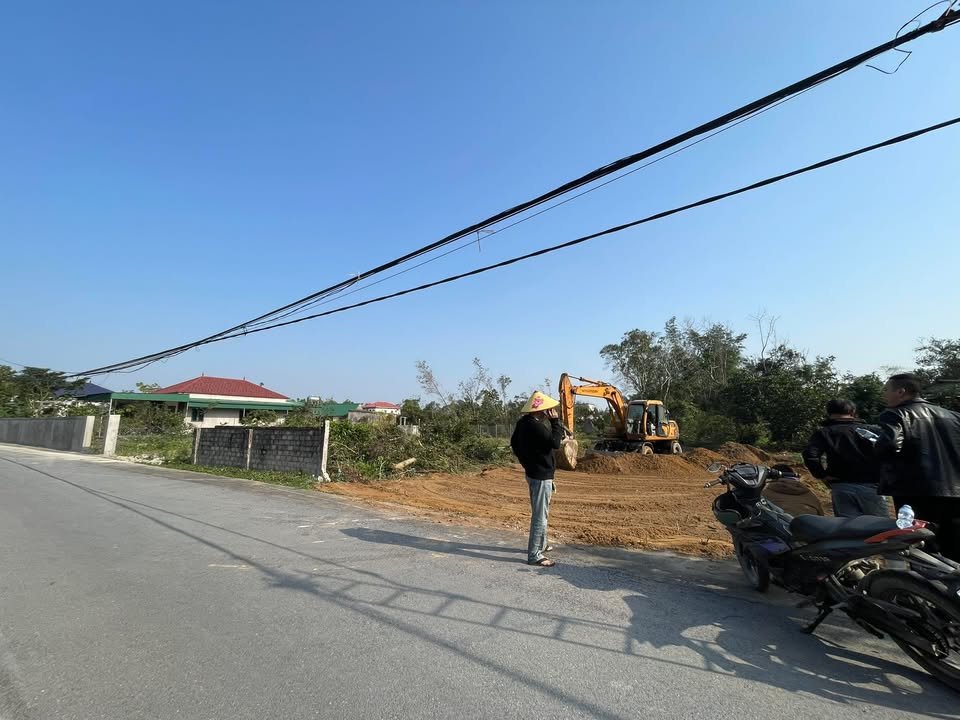 Đất nền Phúc Thọ Vinh 150m² - Đường nhựa ô tô tránh nhau, cơ hội đầu tư hấp dẫn!