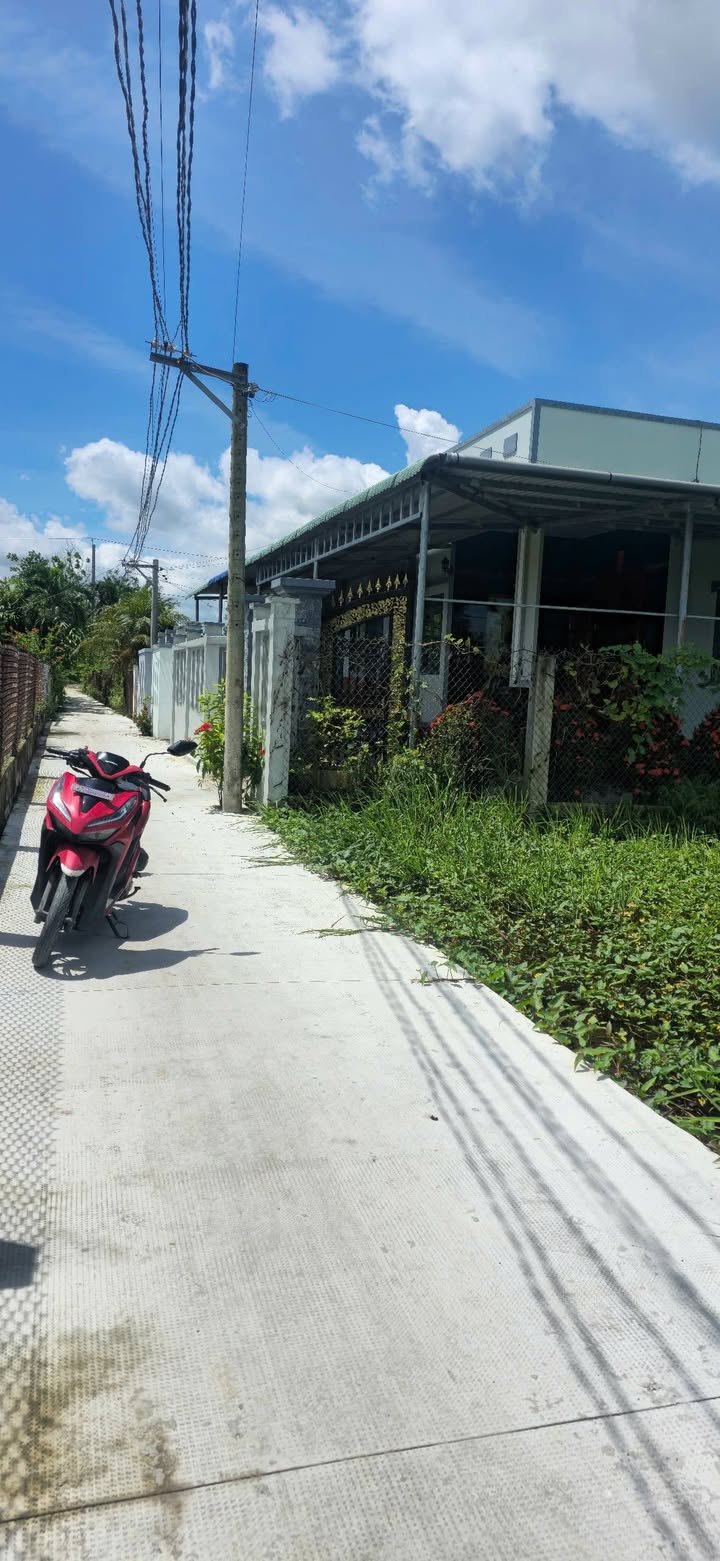 Đất thổ cư Phước Lợi Bến Lức 500m² giá 1.8 tỷ - Sổ hồng chính chủ