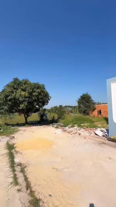 Nhà 2 tầng tại Mỹ Hạnh Bắc, Đức Hòa 110m² giá 2.4 tỷ - Sẵn sàng vào ở!