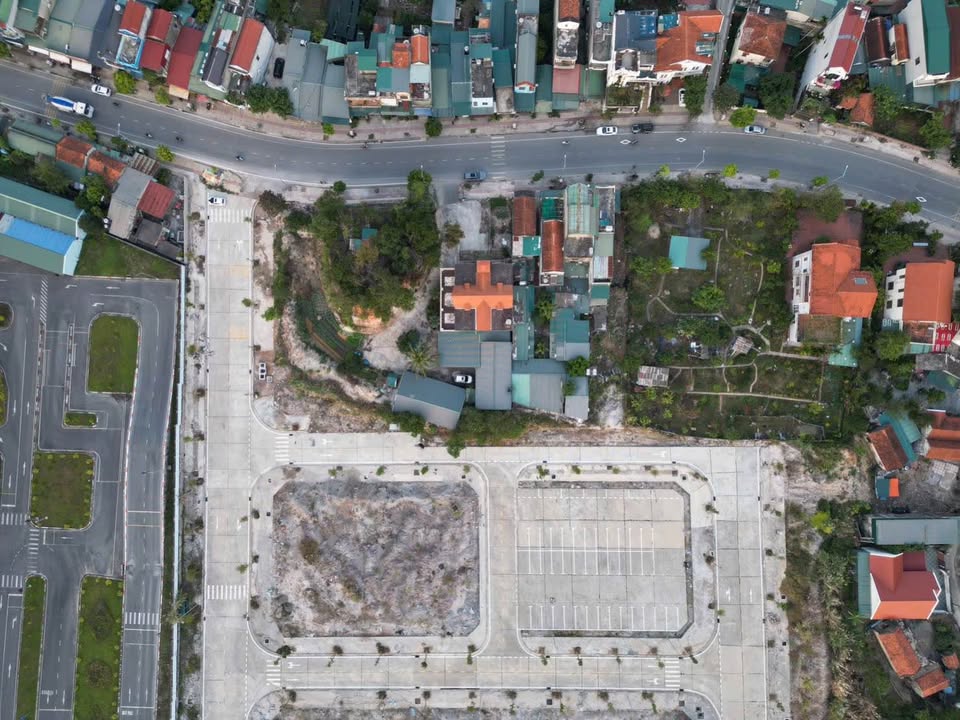 Đất mặt đường Quốc lộ Hoành Bồ Hạ Long 409.6m² giá 11 tỷ - Đầu tư sinh lời ngay!