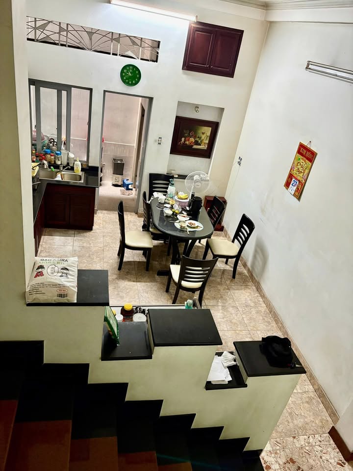 Nhà cho thuê đường Phổ Quang, Q. Tân Bình, 80m² - Phù hợp làm văn phòng, kinh doanh!