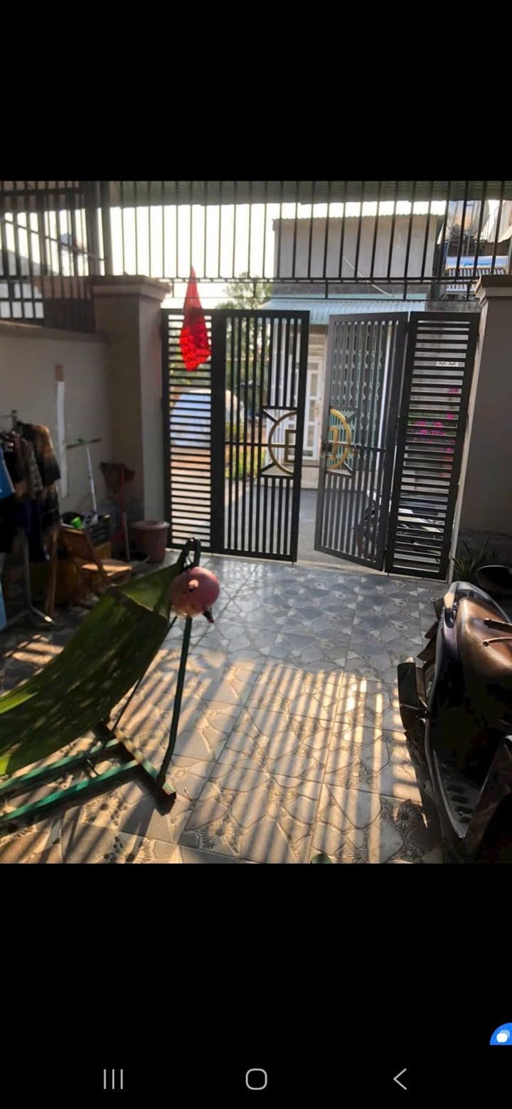 Nhà gác lửng tại khu Đông Á, Tân Xuân 105m² giá chỉ 1.XXX tỷ - Dọn về đón Tết 2026!