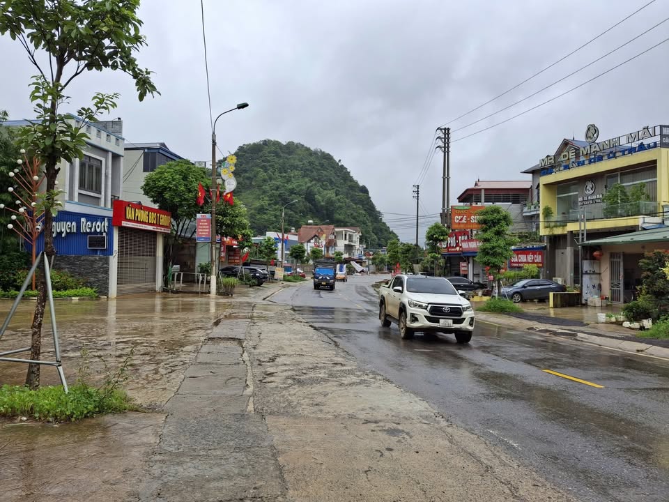 Đất mặt tiền Quốc lộ 6 Mộc Châu 131m² - Vị trí kinh doanh đắc địa!