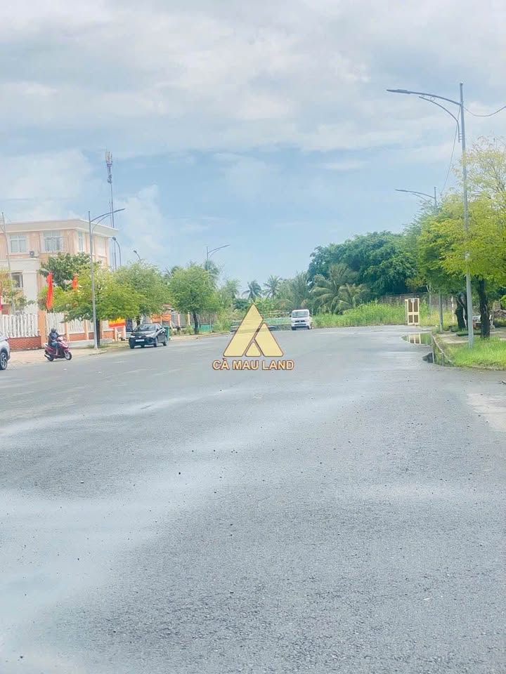 Đất nền góc Khu đô thị Happy Home Cà Mau 217,7m² giá 5 tỷ - Đầu tư sinh lời lý tưởng!