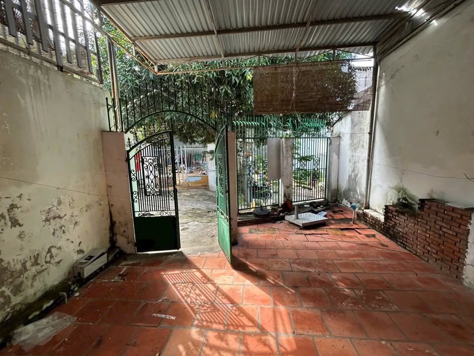 Nhà cấp 4 hẻm ô tô Dương Vân Nga 76m² giá 2.75 tỷ - Sổ đỏ chính chủ!