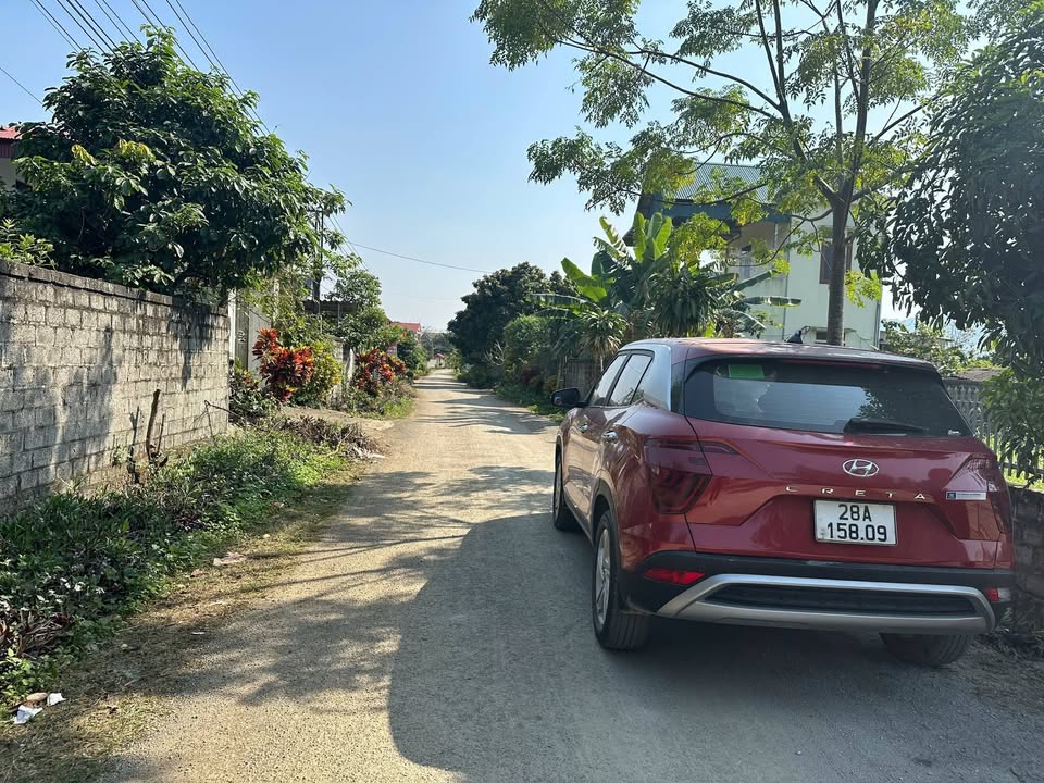 Đất nền Yên Trị, Hòa Bình 124m² giá 400 triệu - Sổ đỏ chính chủ, phong thủy đẹp!