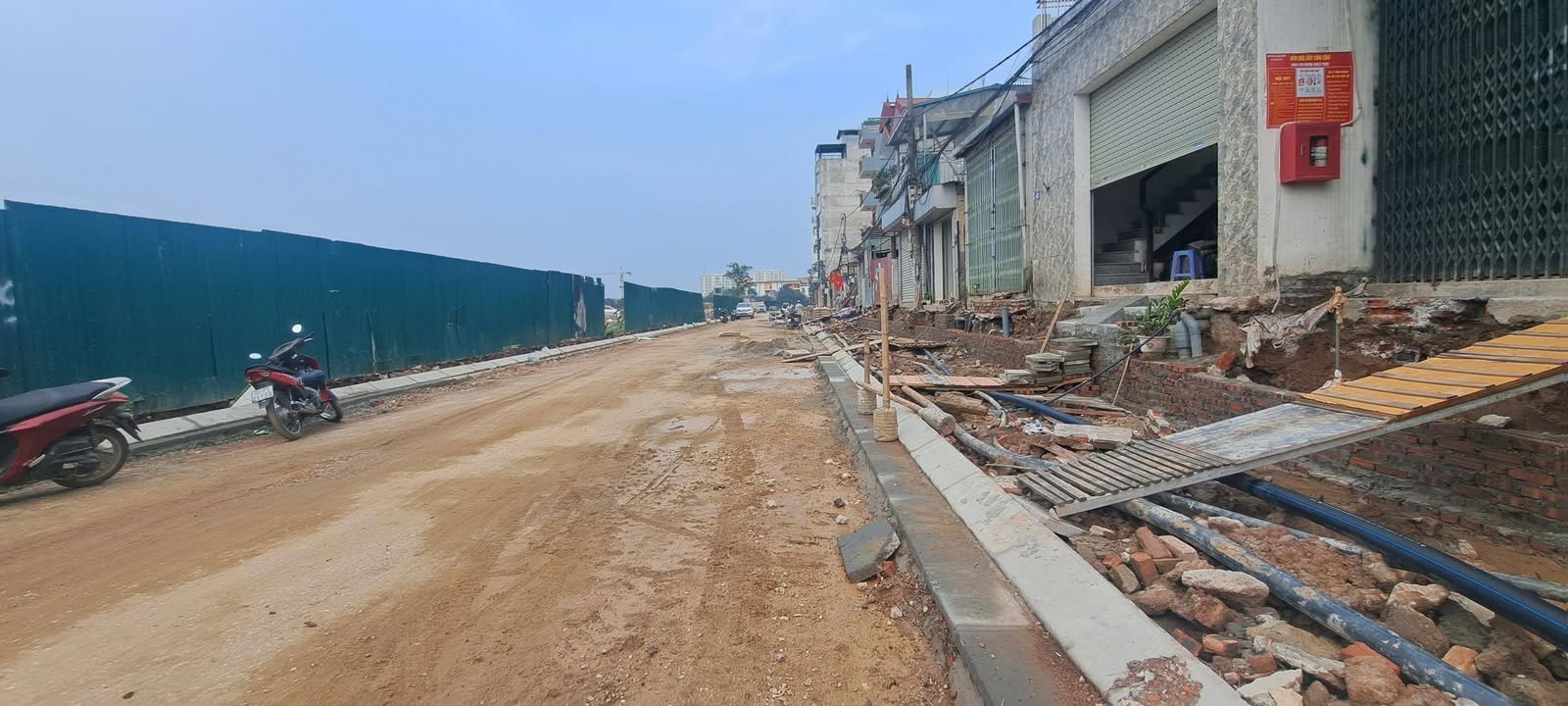 Mặt tiền kinh doanh 90 Gia Quất, Long Biên 60m² giá 15.8 tỷ - Cơ hội đầu tư đỉnh cao!