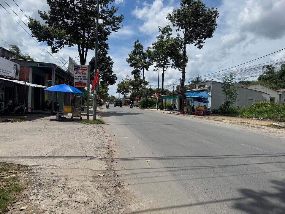 Đất mặt tiền Bờ Kênh, Châu Thành, Trà Vinh 950m² giá 499 triệu - Đầu tư sinh lời ngay!