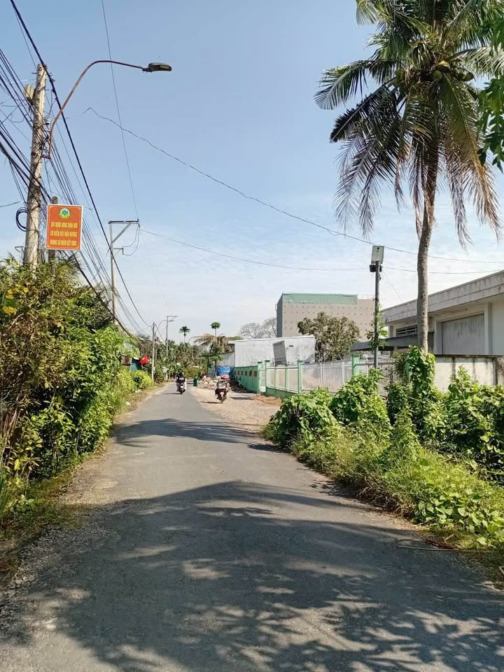 Đất mặt tiền Võ Văn Hoài, Bình Đức, Long Xuyên 2369m² giá 9.5 tỷ - Pháp lý sổ hồng hoàn chỉnh!