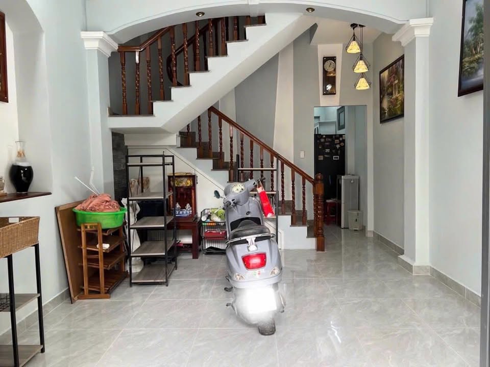 Nhà phố Hẻm nhựa xe hơi thông Phan Đăng Lưu 45m² giá 10.4 tỷ - Sổ hồng riêng, hoàn công đủ!