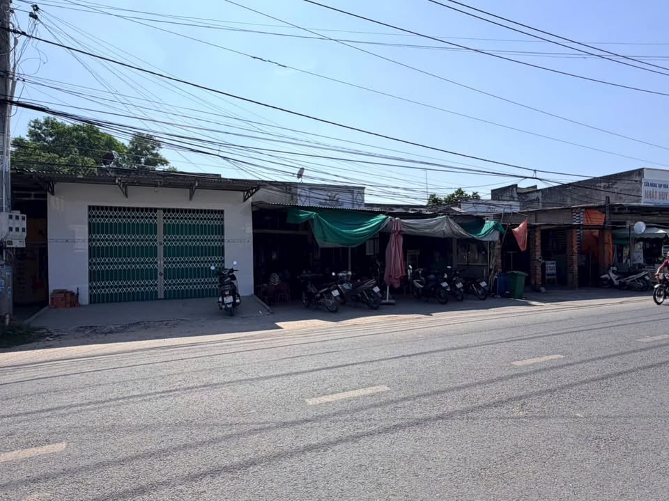 Nhà mặt tiền đường Cây Da Hiệp Thạnh 174m² giá 1.95 tỷ - Kinh doanh thuận lợi!