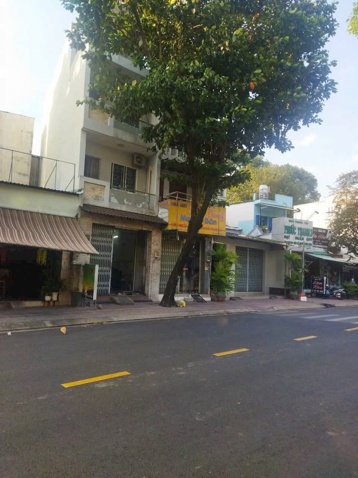 Nhà mặt tiền kinh doanh Tân Phú 73m² giá 12.7 tỷ - Đầu tư sinh lời ngay!