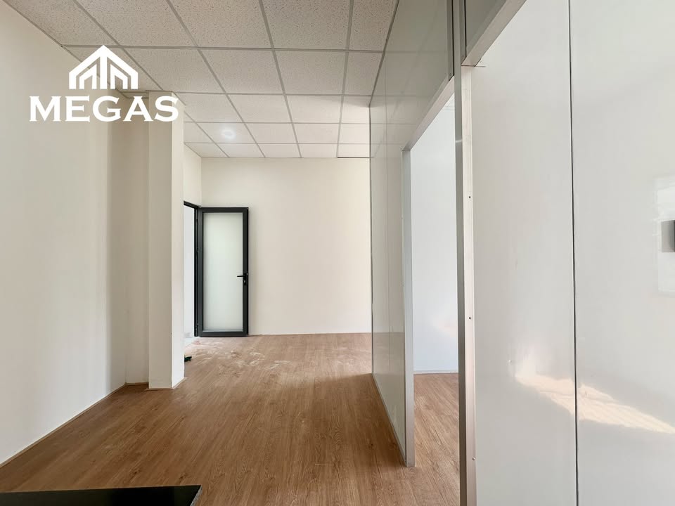 Nhà nhỏ cho thuê tại Vườn Lài, Tân Phú - 2 phòng ngủ, giá tốt tháng này!