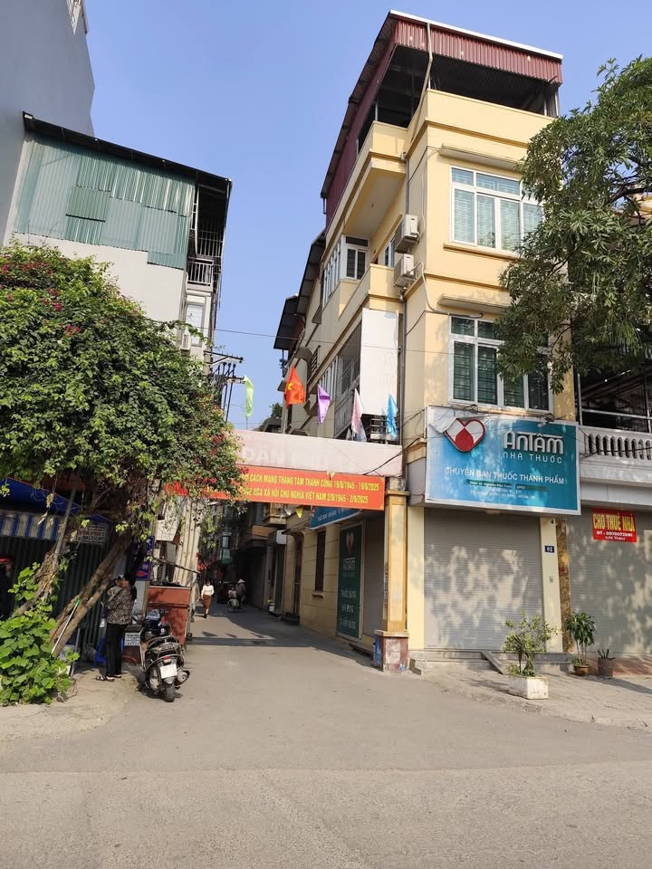 Cho thuê nhà riêng mặt phố Ngô Quyền Hà Đông 35m² giá 14 triệu - Kinh doanh sầm uất