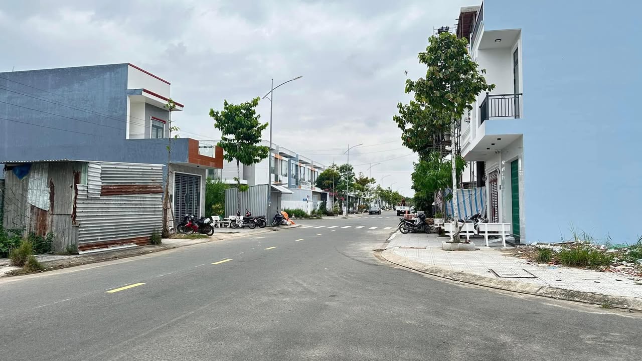 Đất nền góc Nguyễn Hiền Điều, An Hoà, 133m² giá 3 tỷ - Vị trí đẹp vừa ở vừa kinh doanh!