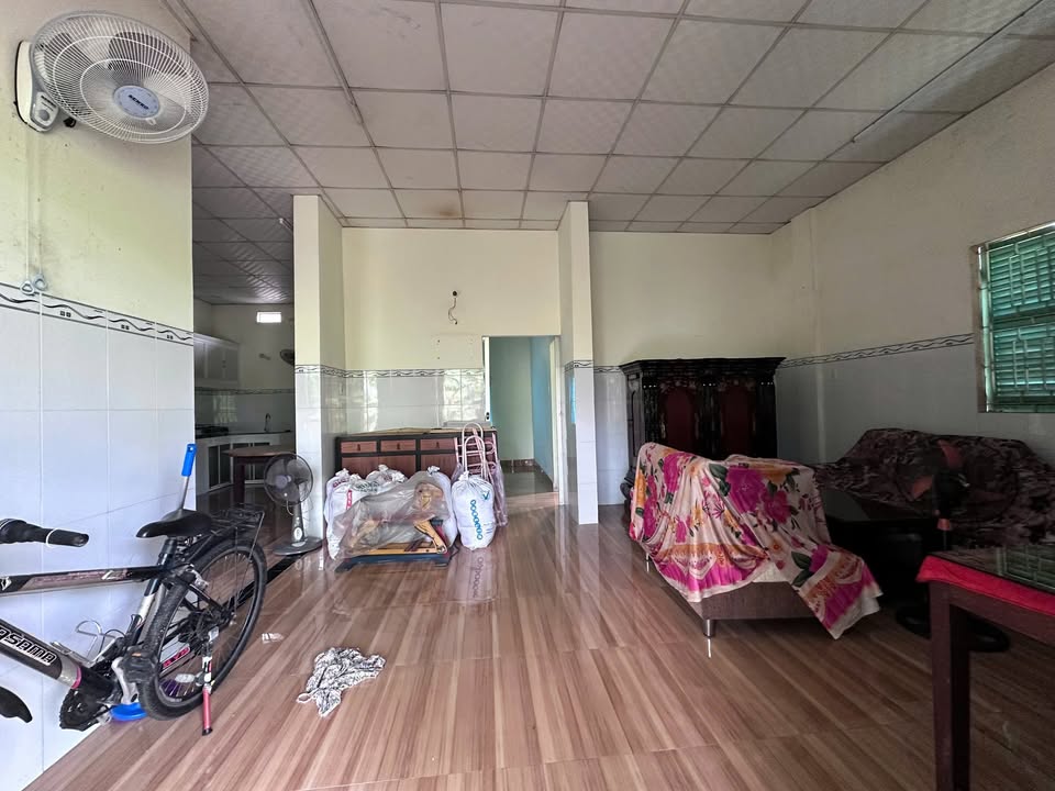 Nhà nguyên căn cho thuê phường 6, Mỹ Tho 96m² giá 4 triệu - Không gian thoáng mát, sân vườn rộng rãi!