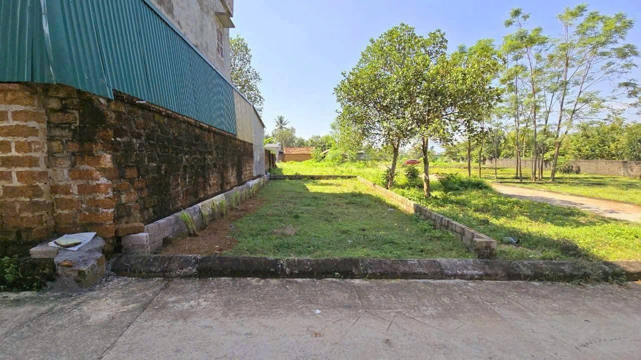 Đất nền thôn Cánh Chủ, Thạch Thất 109.6m² giá 3.876 tỷ - Đầu tư sinh lời ngay!