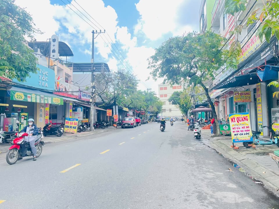 Nhà mặt tiền Phạm Như Xương, Liên Chiểu 150m² giá 7 tỷ - Đầu tư kinh doanh thuận lợi!