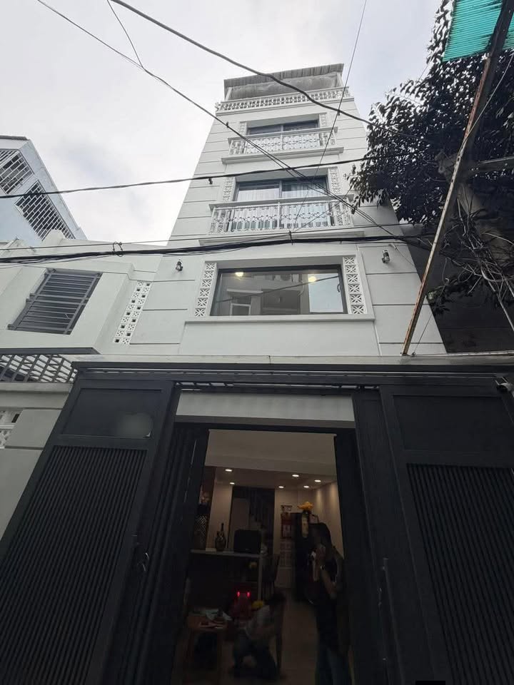 Nhà phố Gò Vấp 40m² giá 6.8 tỷ - Thiết kế hiện đại, vào ở ngay!