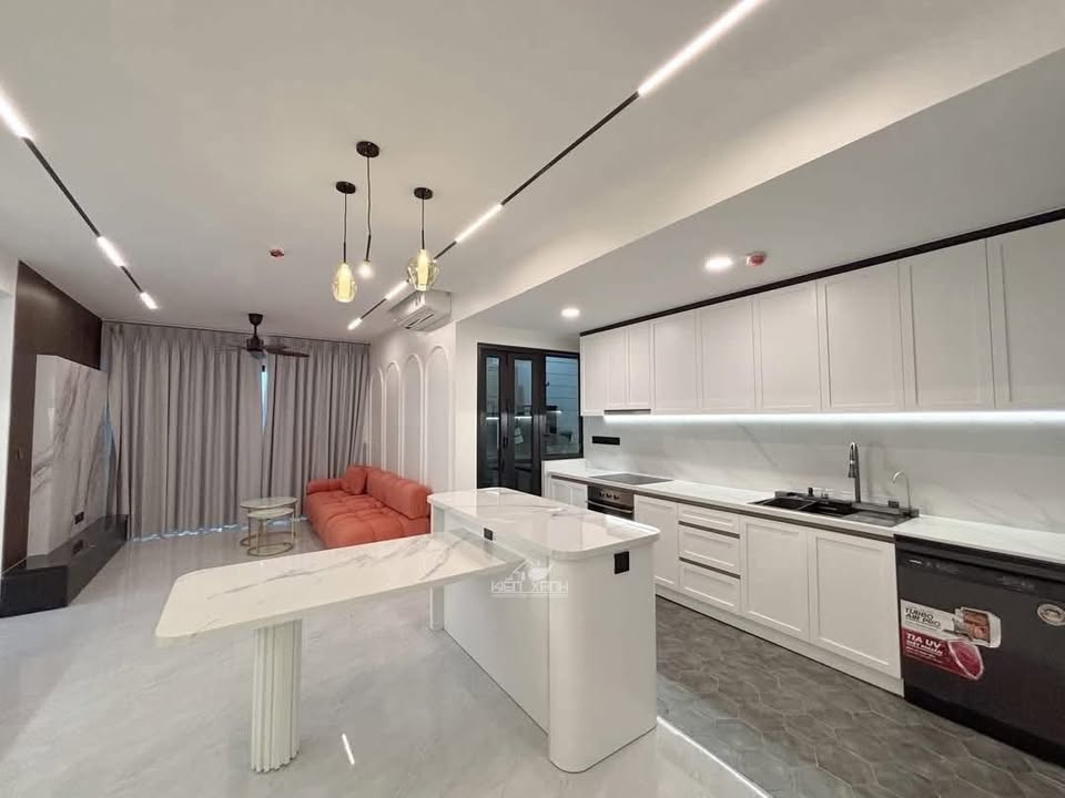 Căn hộ Delasol Quận 4 86m² giá thỏa thuận - Full nội thất cao cấp gần Quận 1!