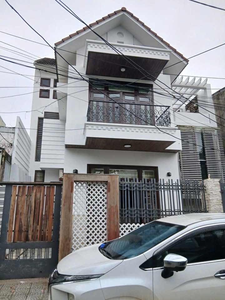 Bán Townhouse Đặng Văn Ngữ, Đà Nẵng 100m² - Vị trí đắc địa gần chợ Cẩm Lệ!