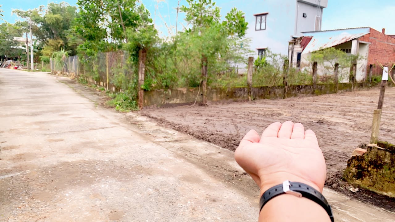 Đất 146m² thôn Giáng Đông, Hòa Xuân, Đà Nẵng - Sổ hồng chính chủ, giá chỉ 2.2 tỷ!