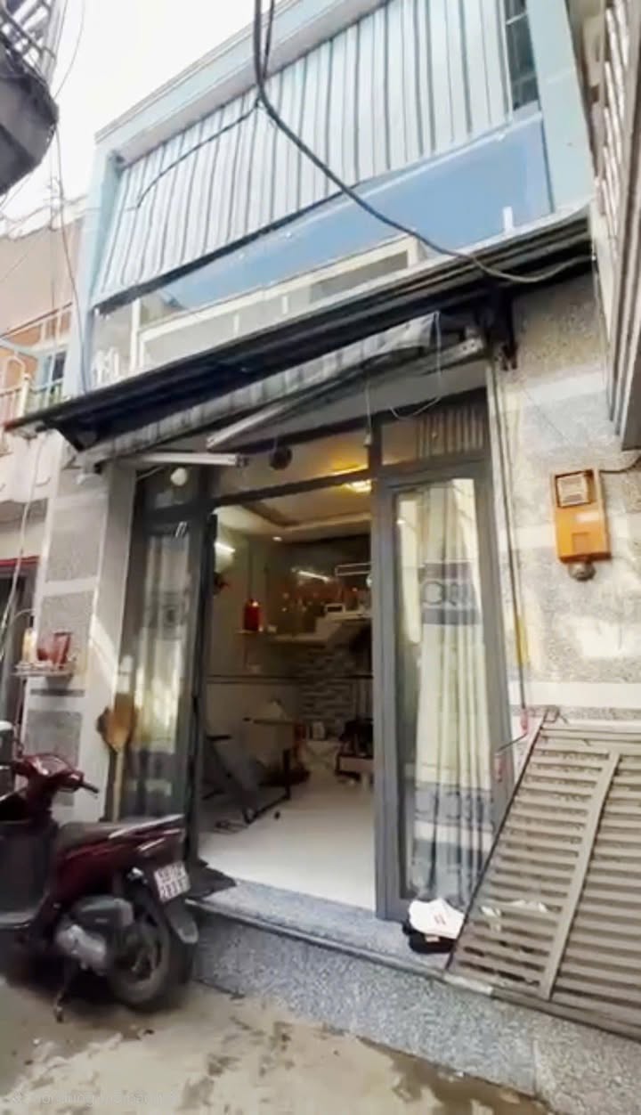 Nhà phố Tân Thuận Đông, Quận 7 - 32m² giá 1.65 tỷ - Sổ hồng chính chủ, hẻm thông thoáng!
